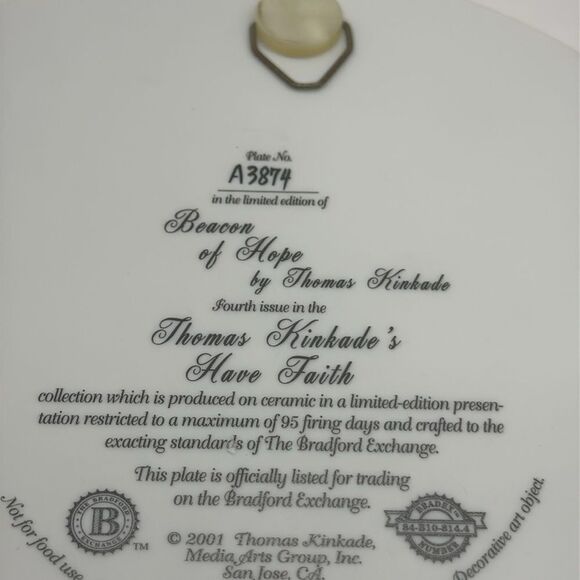 Thomas Kincaid Plate with Lighthouse and Inspirational Quote - Picture 6 of 6